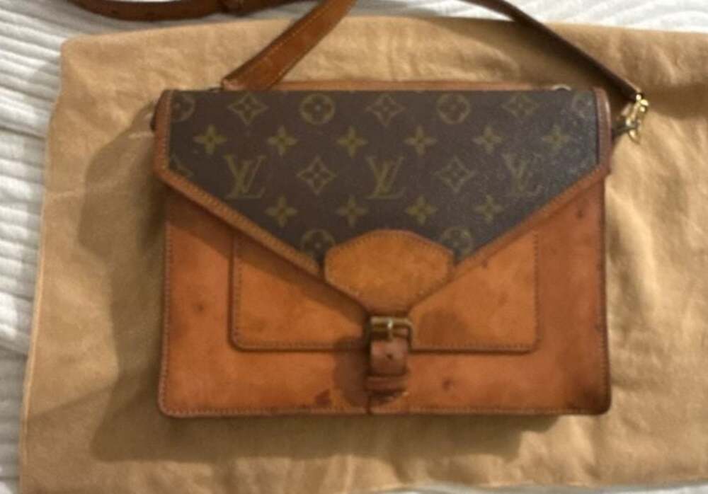 Vtg Louis Vuitton Monogram Canvas & Vachetta Leather Cartouchiere Shoulder Bag